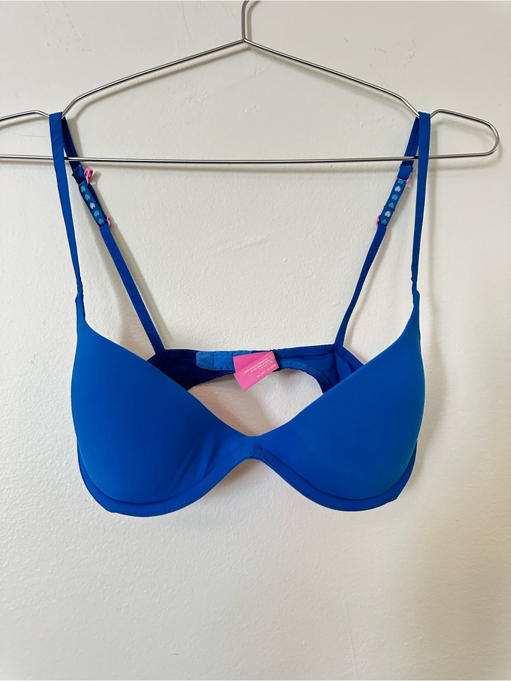 Victoria's Secret Bright Blue Seamless T-Shirt Bra